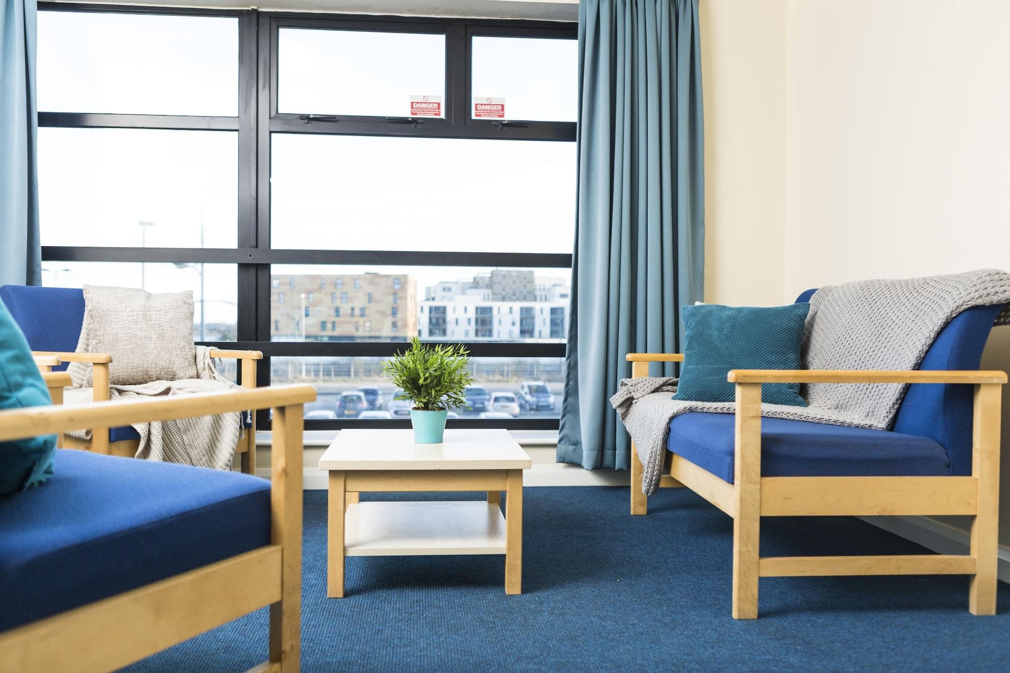 Newport Student Village Bagian luar foto